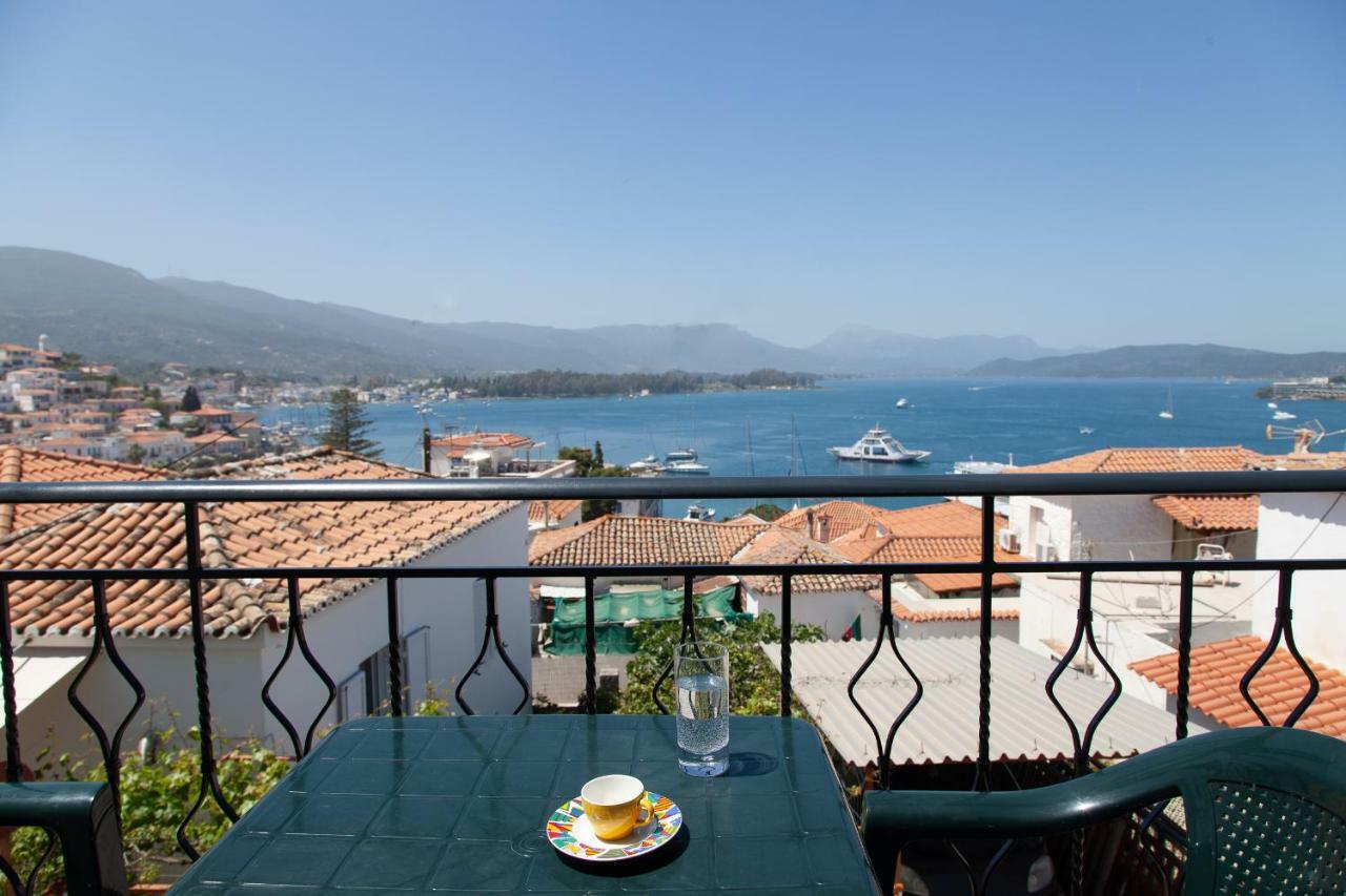 Villa @ Poros Poros Town Bagian luar foto